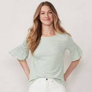 💚 LC Lauren Conrad Smocked Bell Sleeve Top 💚